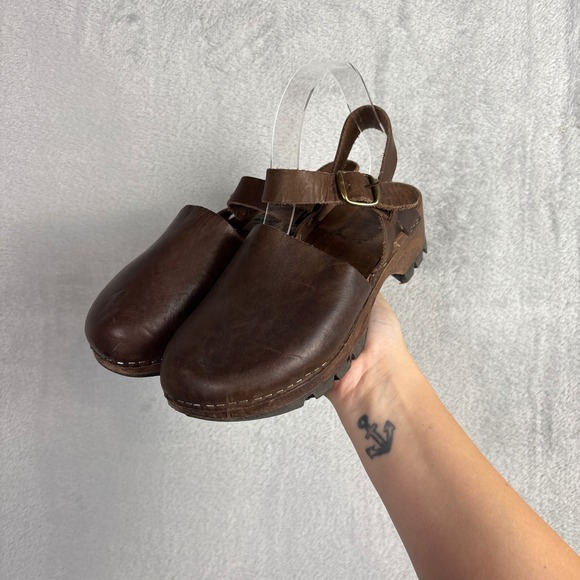 Aldo Shoes - Vintage Aldo Brown Leather Wooden Clogs Slingback Made in Italy 38 Lug Sole